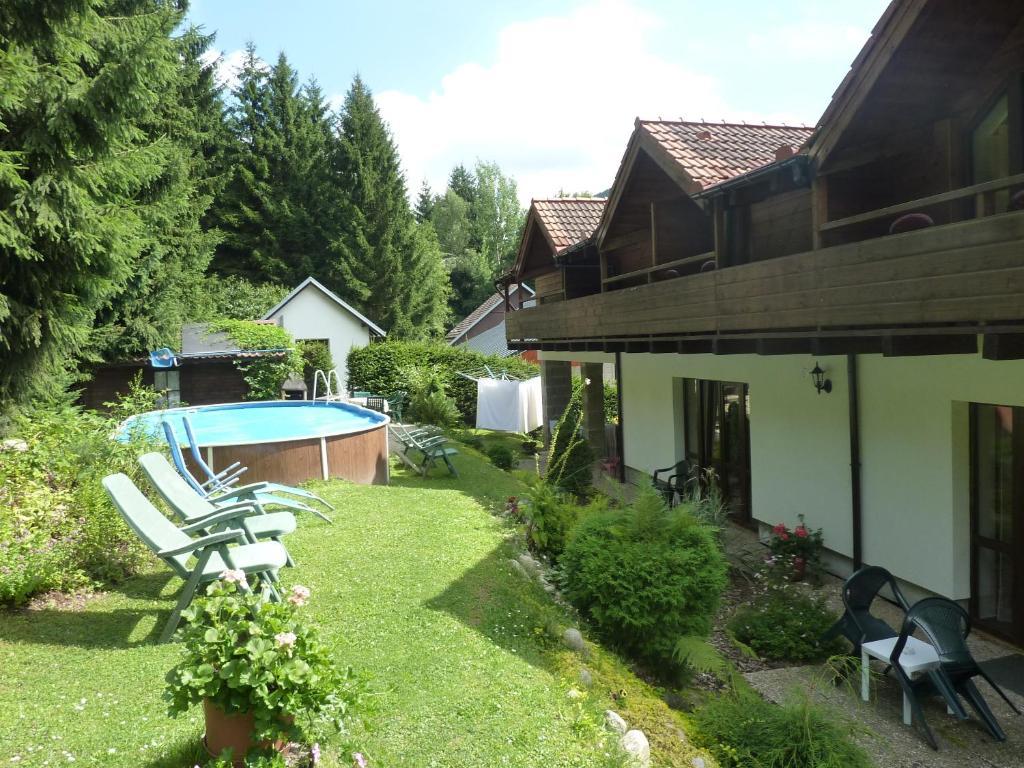 Pension Pretty Harrachov Exteriör bild